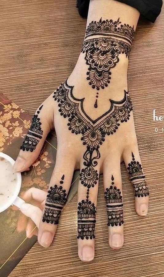 cute-mehndi-designs-for-kids-front-hand-simple