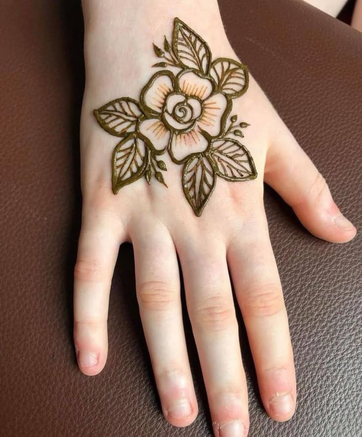 cute-mehndi-designs-for-kids-simple-and-beautiful