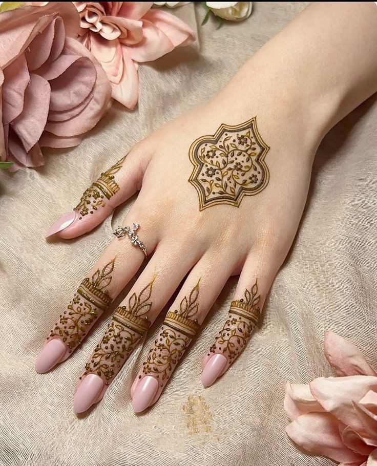 mehndi-design-simple-and-easy
