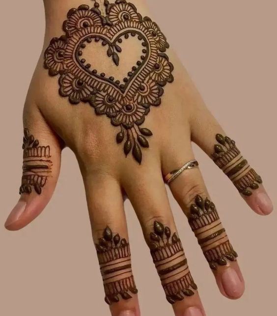 mehndi-designs-for-kids-cat