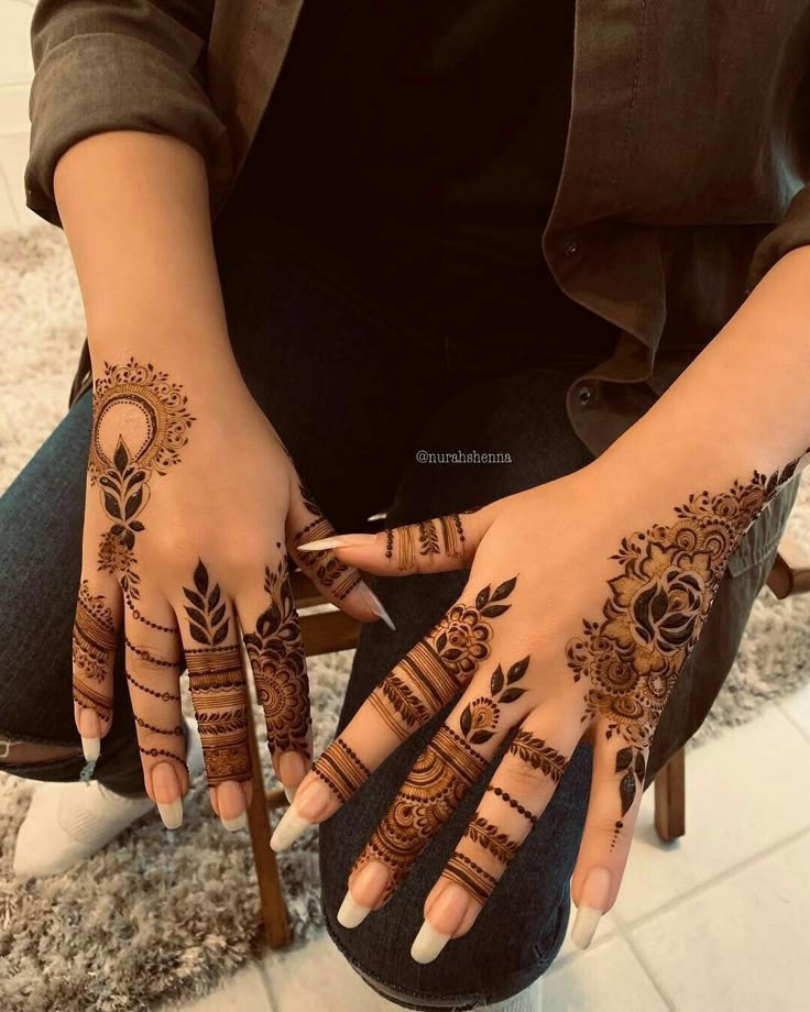 simple-mehndi-design-beautiful-mehndi-front-hand-stylish-front-hand