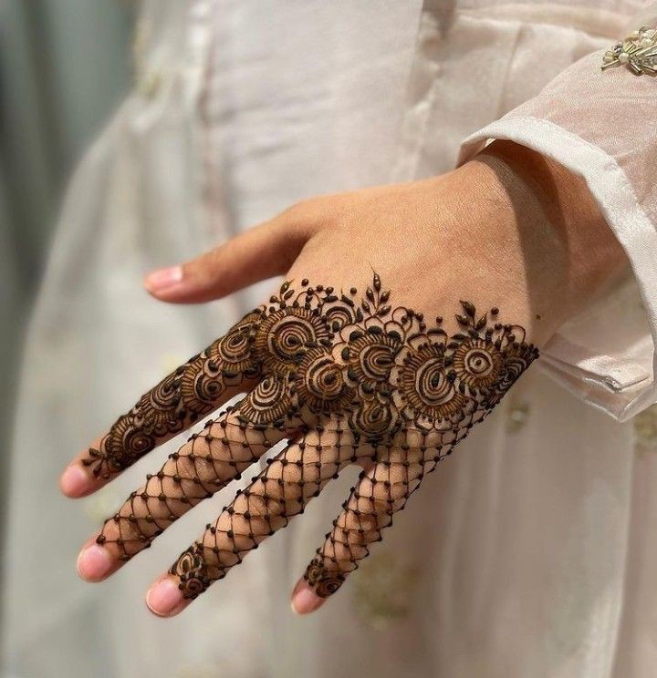 simple-mehndi-design-easy