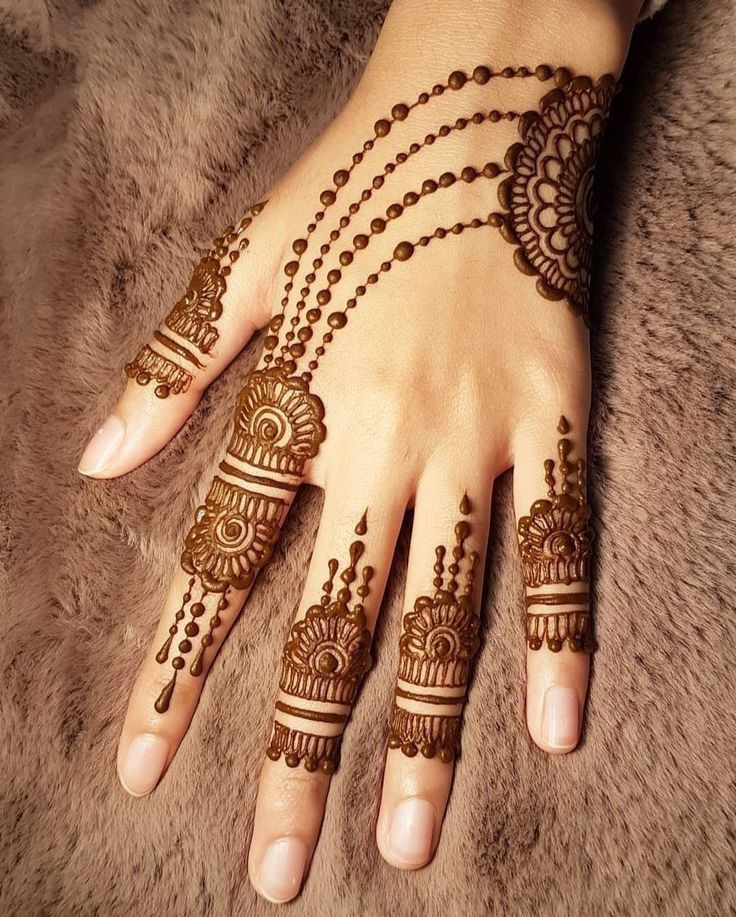 simple-mehndi-designs-for-kids-full-hand