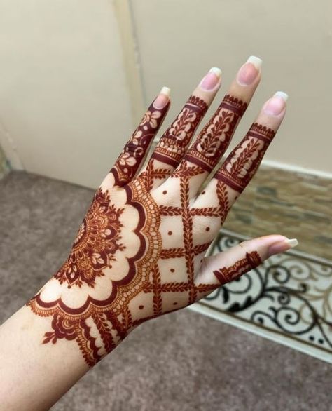 Easy-Arabic-Mehndi-Design
