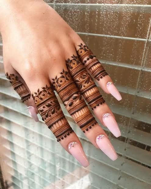 Finger-Mehndi-Design-Images