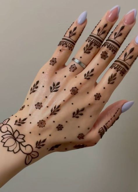 Finger-Mehndi-Design-Images