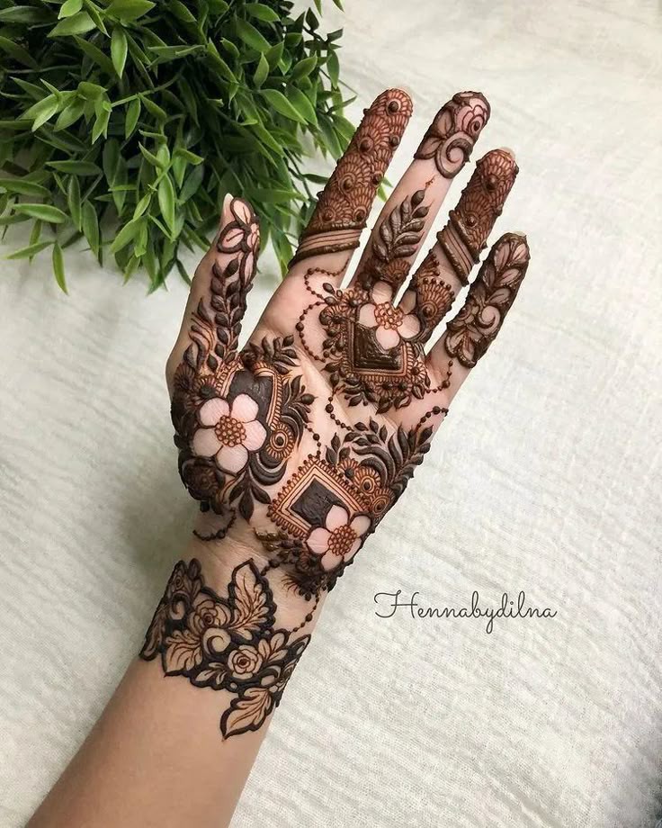 arabic-design-mehndi-design-simple