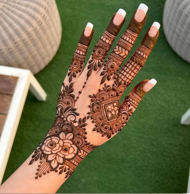 arabic-mehndi-design-arabic