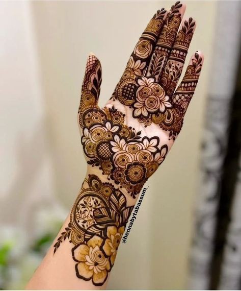 arabic-mehndi-design-back-hand-easy