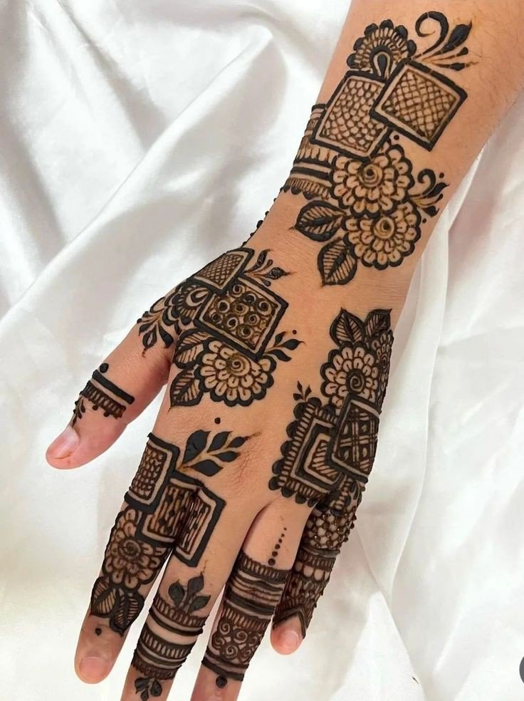 back-full-hand-mehndi-design back-full-hand-mehndi-design