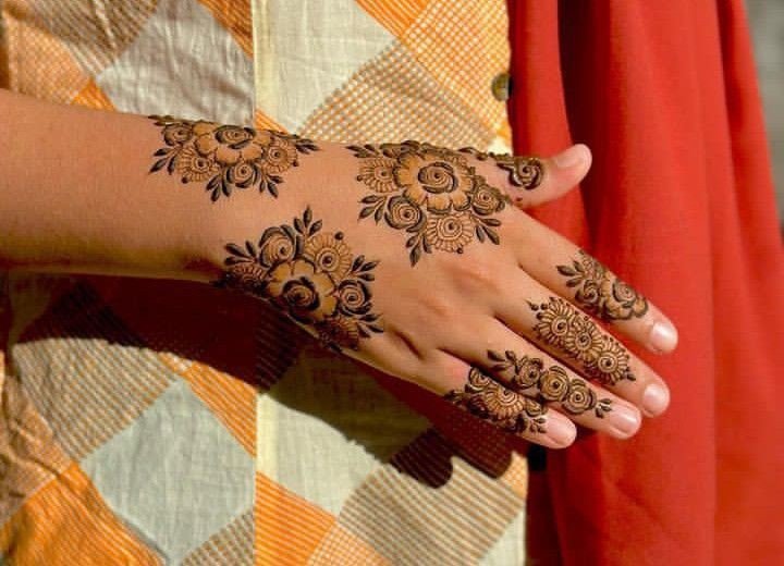 best-and-easy-mehndi-design-for-karva-chauth best-and-easy-mehndi-design-for-karva-chauth