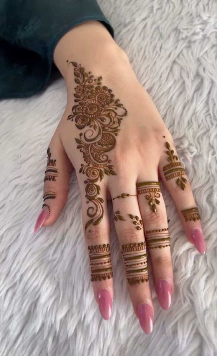 easy-arabic-mehndi-design-front-hand