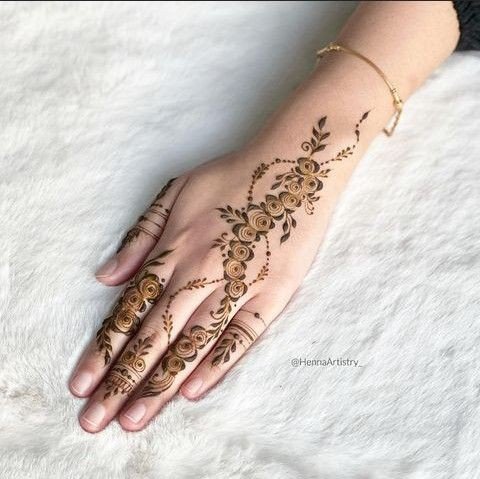 easy-mehndi-design-circle easy-mehndi-design-circle