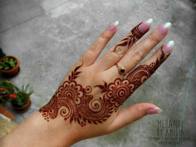 easy-mehndi-design-for-karva-chauth-for-beginners-full-hand-back-hand easy-mehndi-design-for-karva-chauth-for-beginners-full-hand-back-hand