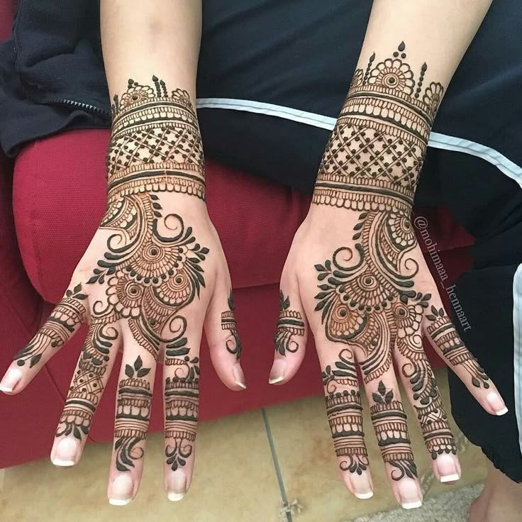 easy-mehndi-design-for-karva-chauth-front-hand easy-mehndi-design-for-karva-chauth-front-hand