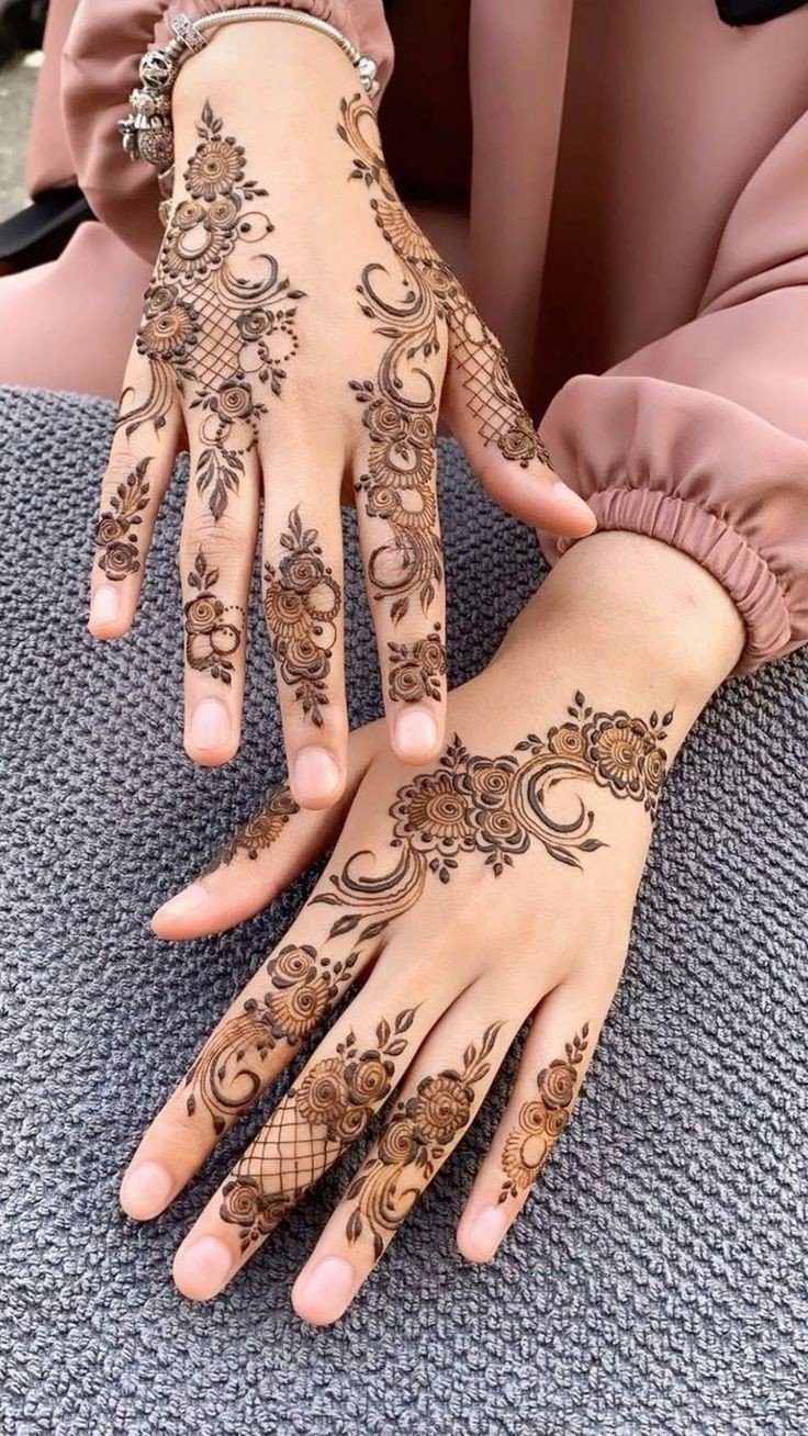 front-mehndi-design-easy-and-beautiful-back-side front-mehndi-design-easy-and-beautiful-back-side