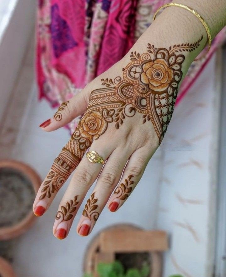 front-mehndi-design-easy-and-beautiful-bel front-mehndi-design-easy-and-beautiful-bel