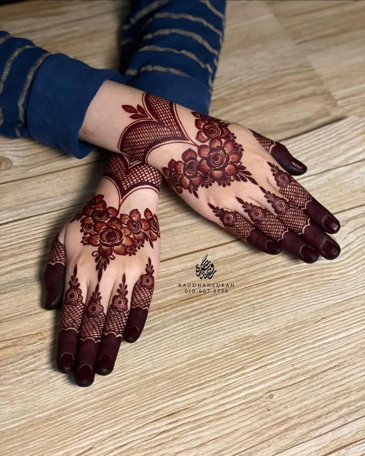 front-mehndi-design-easy-and-beautiful-karwa-chauth front-mehndi-design-easy-and-beautiful-karwa-chauth
