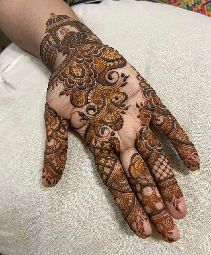 full-hand-mehndi-design-aasan full-hand-mehndi-design-aasan