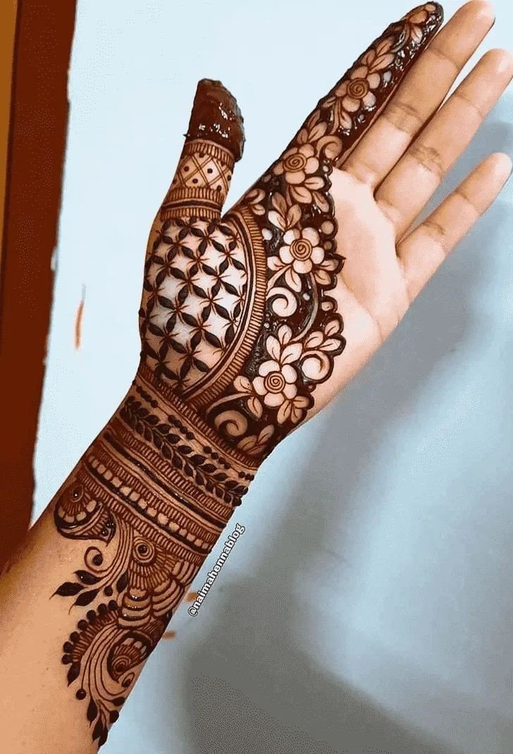 full-hand-mehndi-design-aesthetic full-hand-mehndi-design-aesthetic