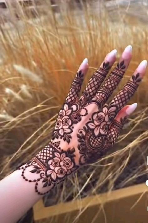 full-hand-mehndi-design-and-easy full-hand-mehndi-design-and-easy