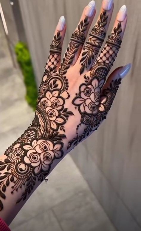 full-hand-mehndi-design-arabic-easy full-hand-mehndi-design-arabic-easy