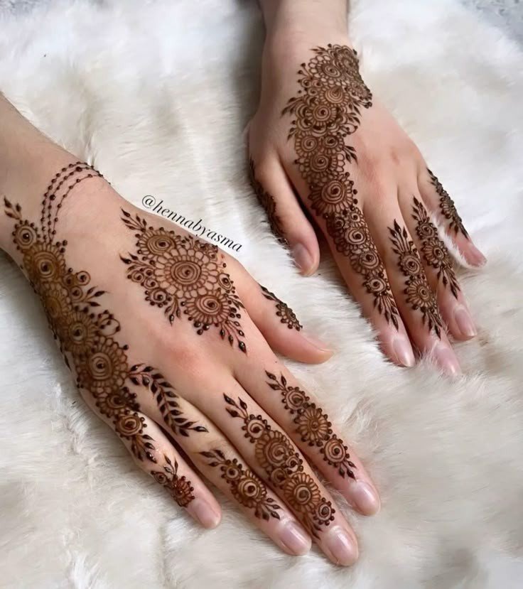 palm-mehndi-design-easy-and-beautiful palm-mehndi-design-easy-and-beautiful