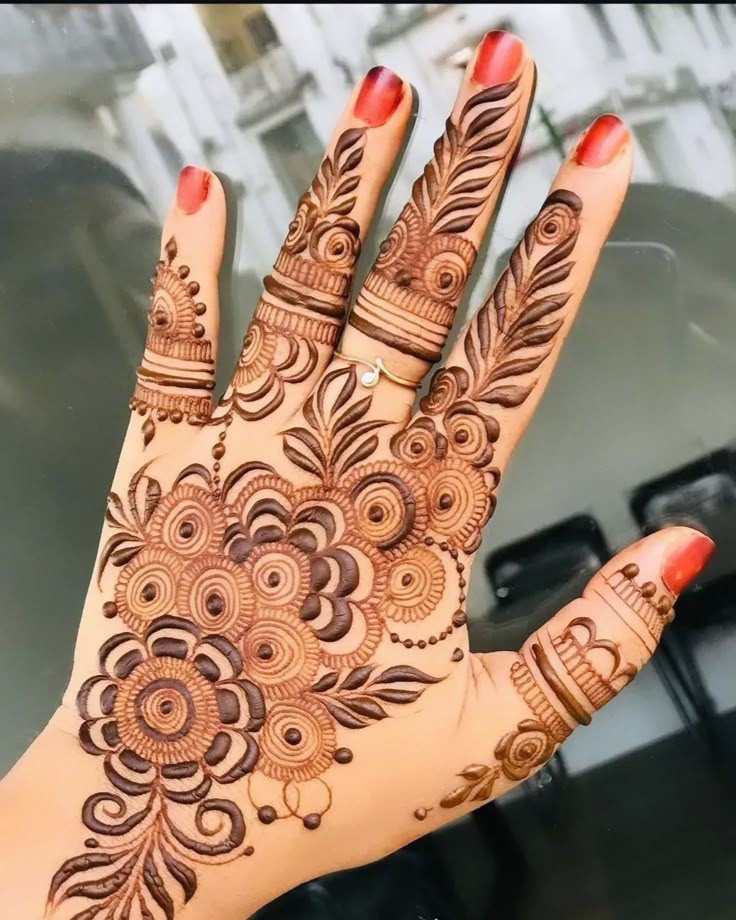 punjabi-mehndi-design-front-hand-simple-and-beautiful punjabi-mehndi-design-front-hand-simple-and-beautiful