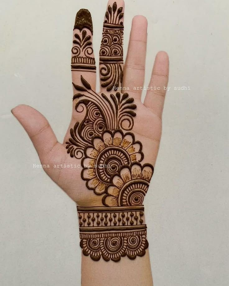 punjabi-royal-front-hand-mehndi-design punjabi-royal-front-hand-mehndi-design