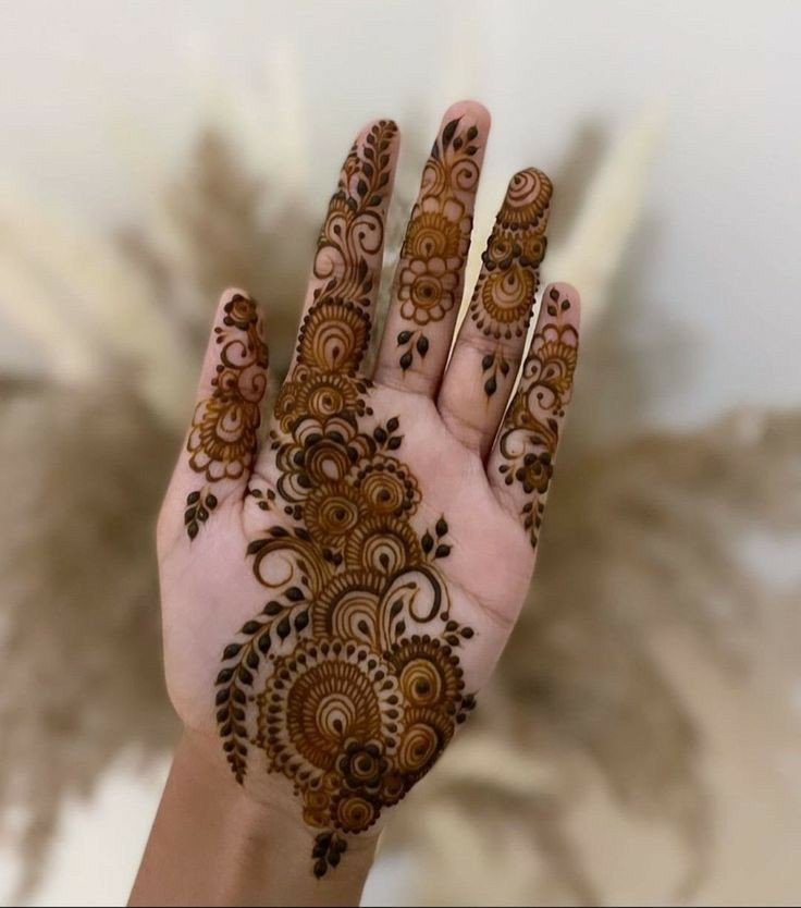 punjabi-royal-front-hand-mehndi-design punjabi-royal-front-hand-mehndi-design