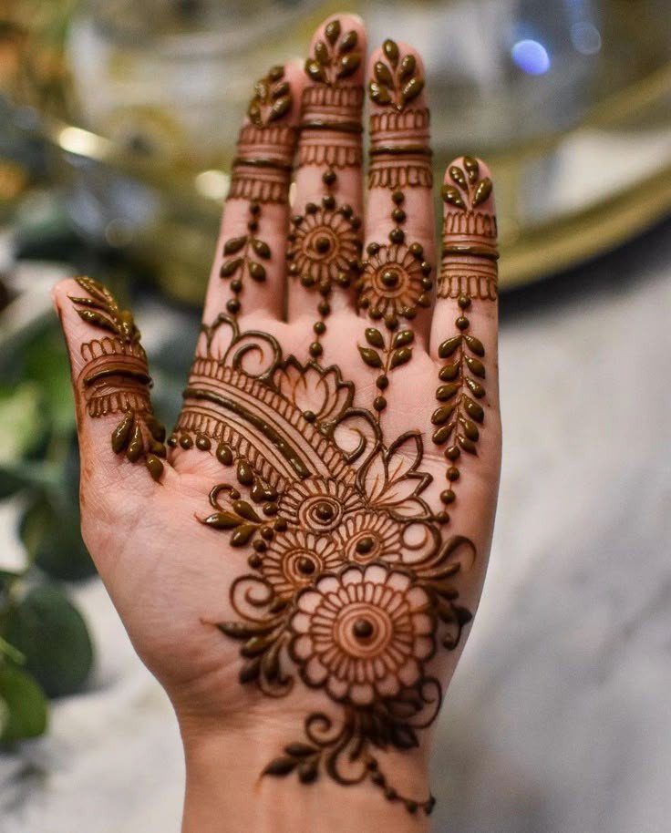 punjabi-royal-front-hand-mehndi-design-simple-and-beautiful punjabi-royal-front-hand-mehndi-design-simple-and-beautiful