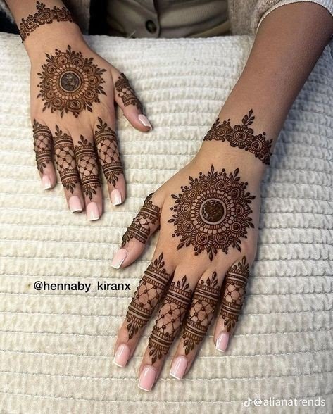 royal-front-hand-mehndi-design royal-front-hand-mehndi-design