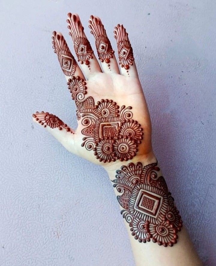 royal-mehndi-designs-front-hand royal-mehndi-designs-front-hand