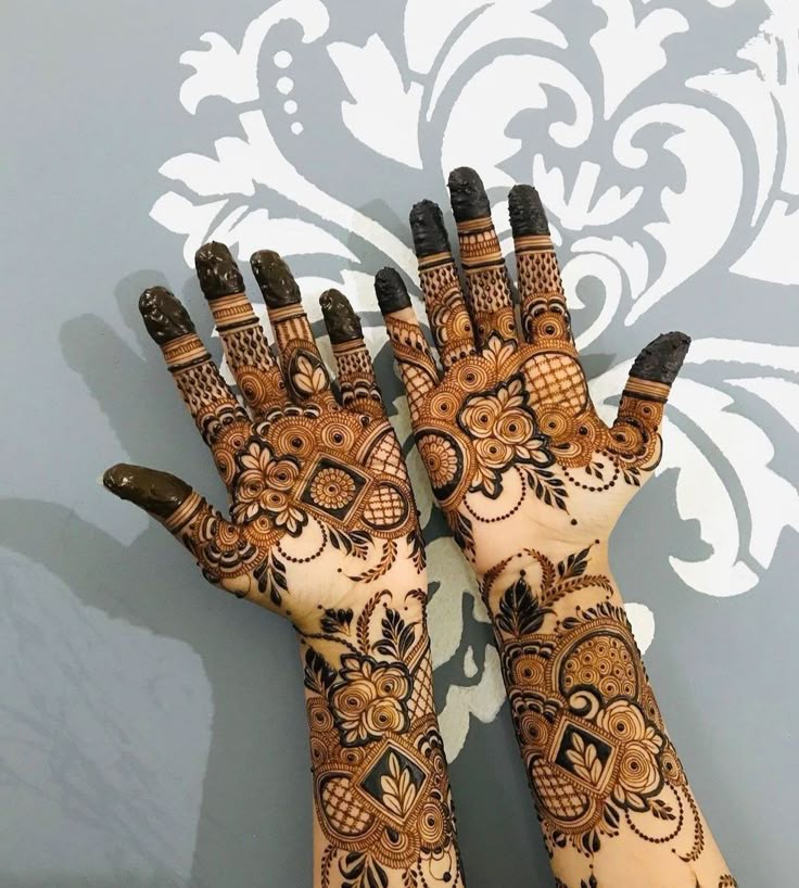 simple-arabic-mehndi-design-dubai