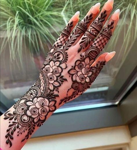 simple-full-hand-mehndi-design simple-full-hand-mehndi-design
